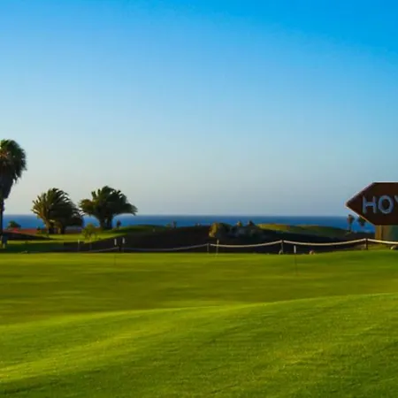 Golf Sunny Exotic Garden